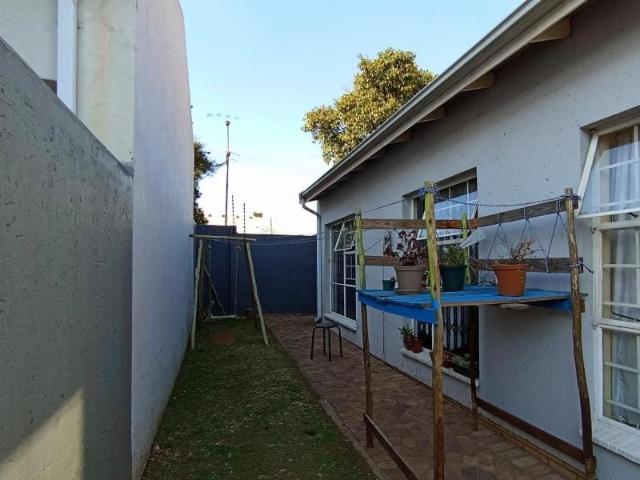Townhouse for sale in Ekurhuleni, Gauteng