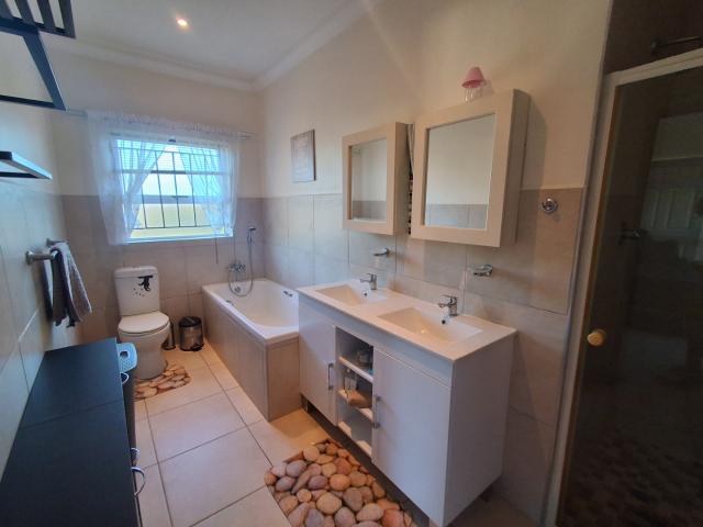 Townhouse for sale in Ugu District Municipality, Kwazulu-natal
