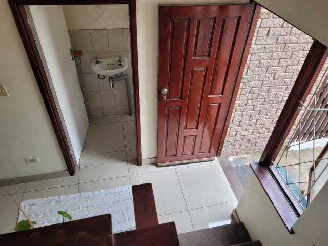 Townhouse for sale in Queensburgh, Kwazulu-natal