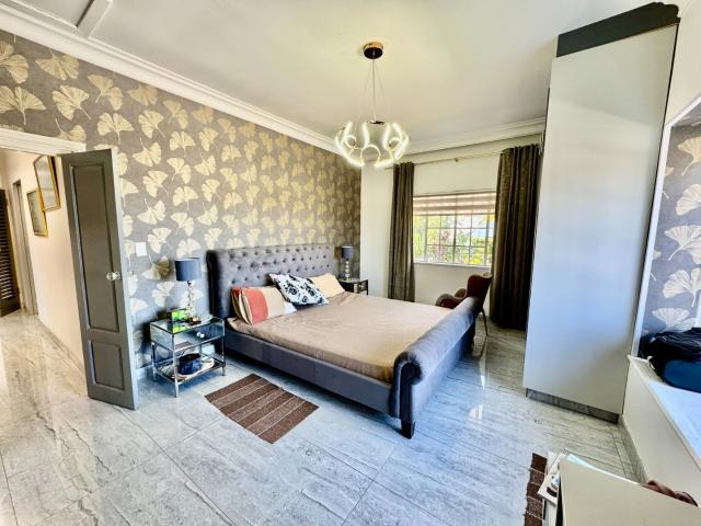 Townhouse for sale in Seaview, Kwazulu-natal