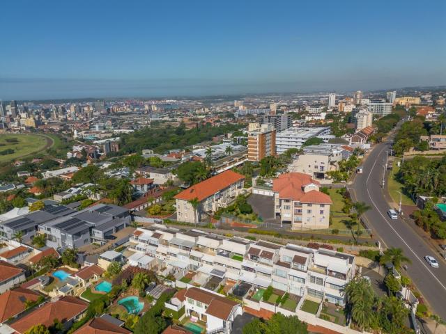 Townhouse for sale in Seaview, Kwazulu-natal