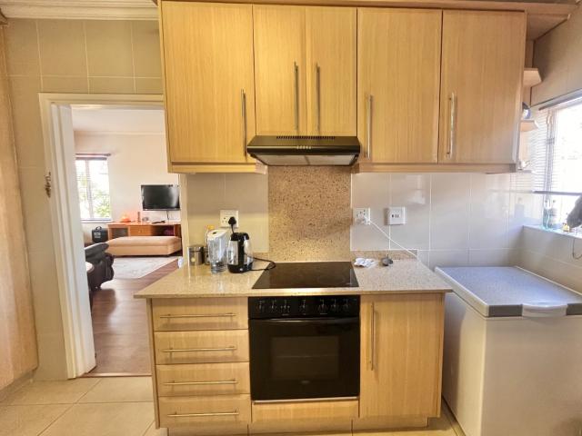 Townhouse for sale in Seaview, Kwazulu-natal