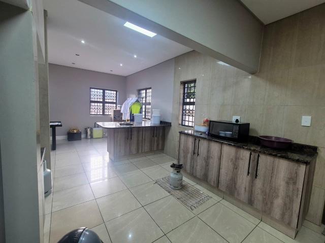 Townhouse for sale in Seaview, Kwazulu-natal