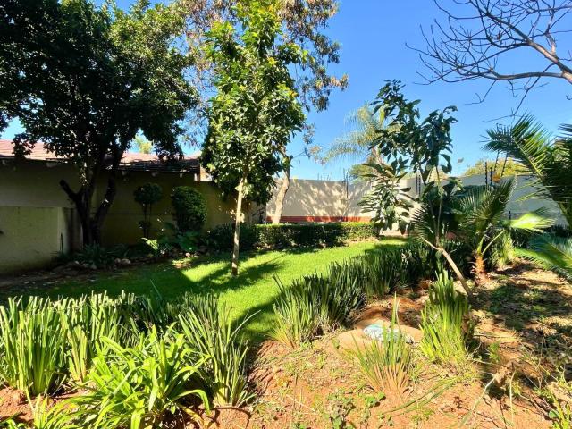 Townhouse for sale in Faerie Glen, Gauteng