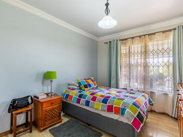 Townhouse for sale in Faerie Glen, Gauteng