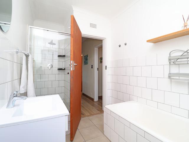 Townhouse for sale in Vosloorus, Gauteng