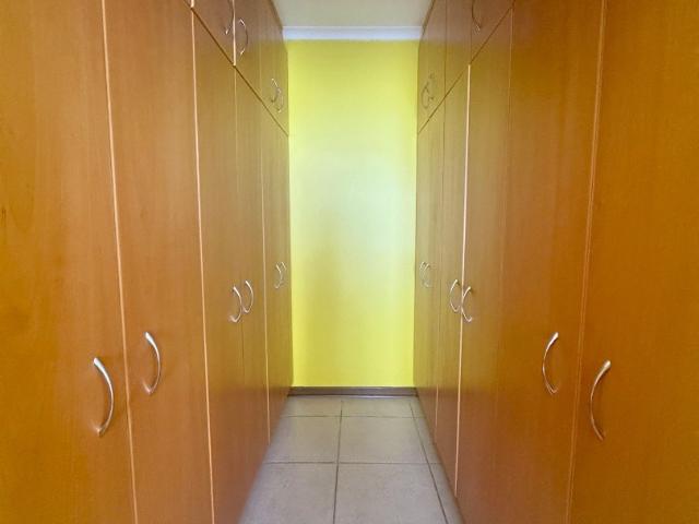 Townhouse for sale in Dr Kenneth Kaunda, North West