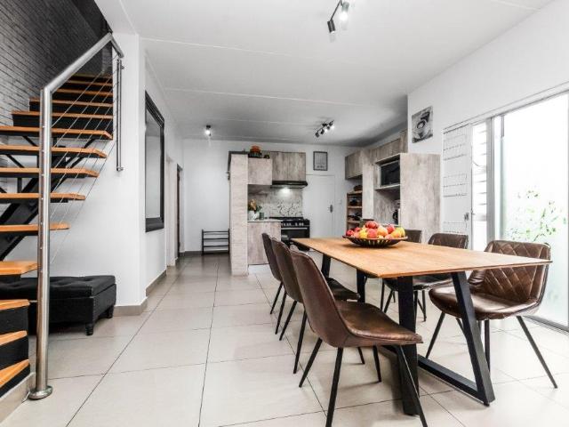 Townhouse for sale in Douglasdale, Randburg