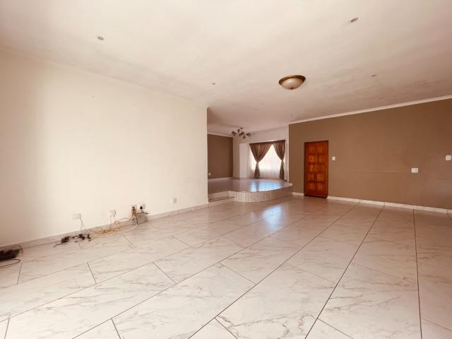 Townhouse for sale in Ekurhuleni, Gauteng