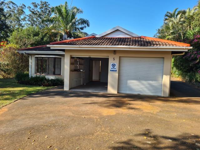 Townhouse for sale in Kloof, Kwazulu-natal