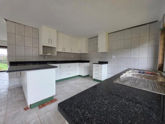 Townhouse for sale in Kloof, Kwazulu-natal