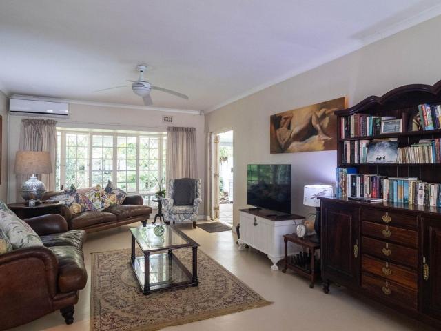 Townhouse for sale in Kloof, Kwazulu-natal
