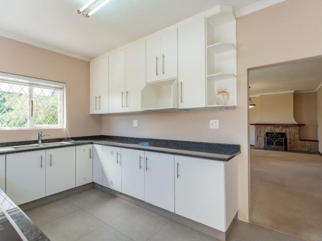 Townhouse for sale in Hillcrest, Kwazulu-natal