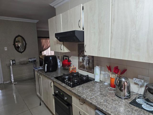 Townhouse for sale in Ekurhuleni, Gauteng