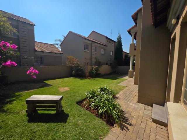 Townhouse for sale in Ekurhuleni, Gauteng