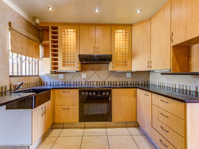 Townhouse for sale in Ekurhuleni, Gauteng