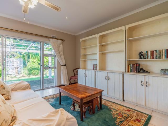 Townhouse for sale in Durban North, Kwazulu-natal