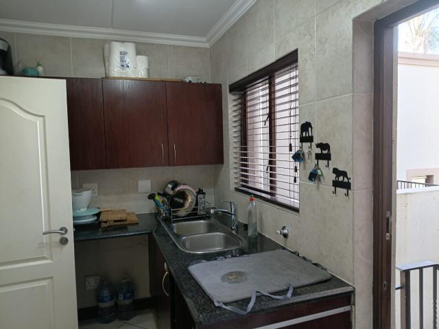 Townhouse for sale in Vosloorus, Gauteng