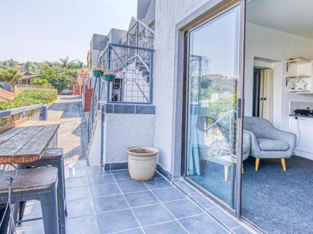 Townhouse for sale in Vosloorus, Gauteng