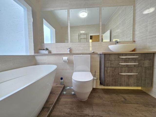 Townhouse for sale in Vosloorus, Gauteng