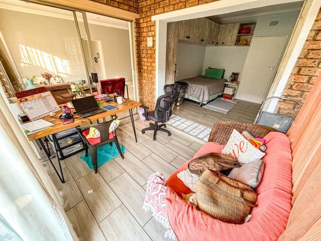 Townhouse for sale in Ekurhuleni, Gauteng