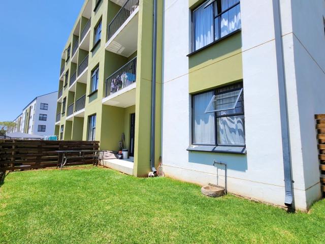 Townhouse for sale in Waterkloof, Gauteng