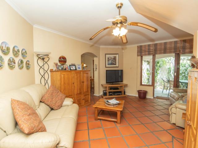 Townhouse for sale in Port Elizabeth, Eastern Cape