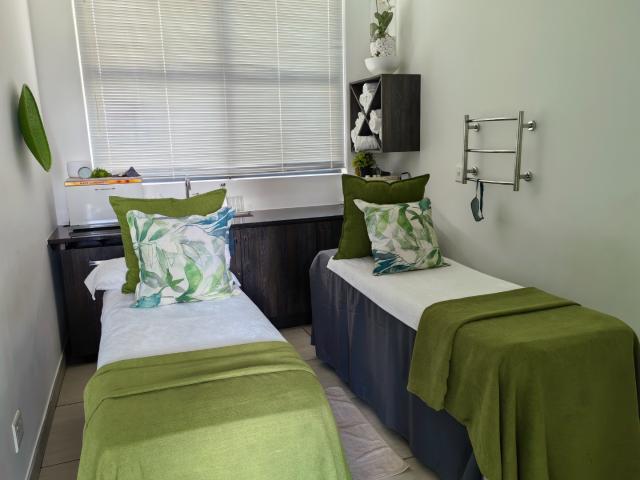 Townhouse for sale in Vosloorus, Gauteng