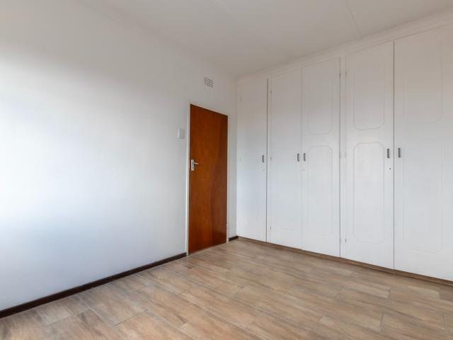 Townhouse for sale in Nooitgedacht, Gauteng