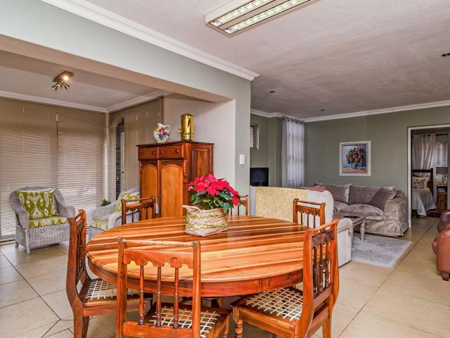 Townhouse for sale in Groot Brak Rivier, Western Cape