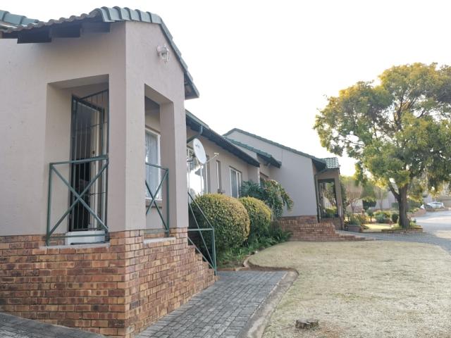 Townhouse for sale in Lesedi Local Municipality, Gauteng