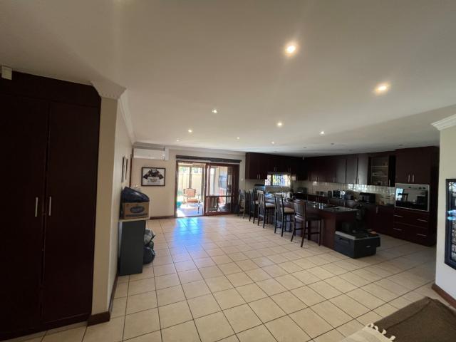 Townhouse for sale in Frances Baard, Northern Cape