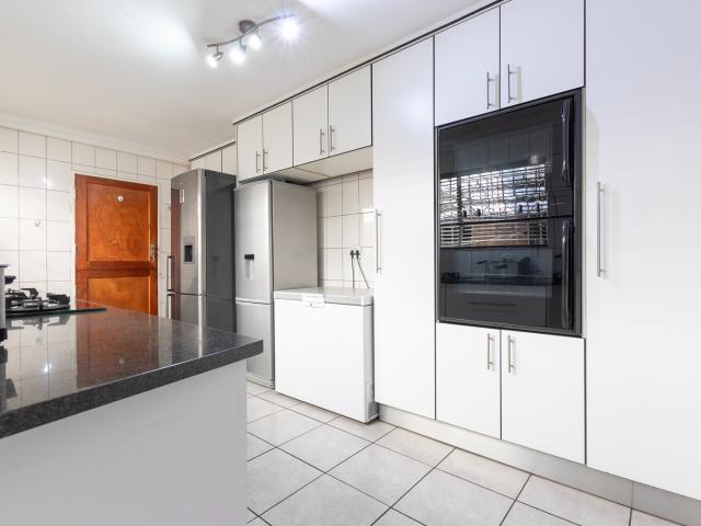 Townhouse for sale in Nooitgedacht, Gauteng