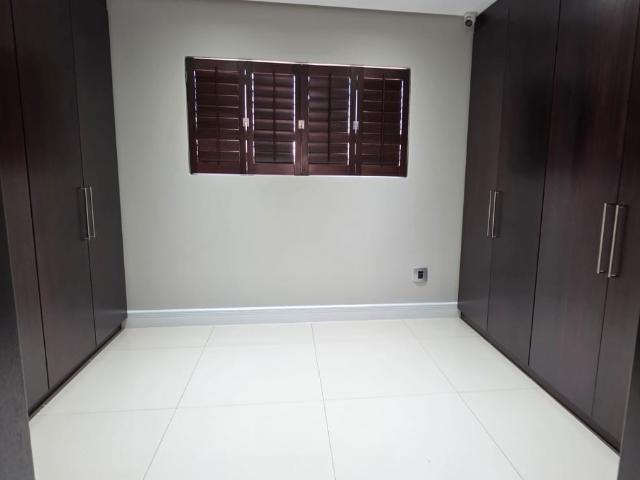 Townhouse for sale in Umhlanga, Kwazulu-natal