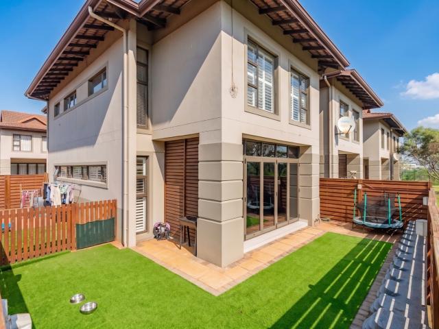 Townhouse for sale in Umhlanga, Kwazulu-natal