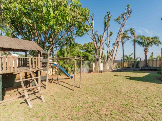 Townhouse for sale in Durban North, Kwazulu-natal