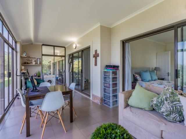 Townhouse for sale in Kloof, Kwazulu-natal