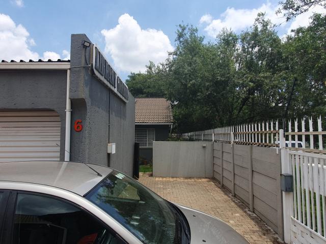 Townhouse for sale in Ekurhuleni, Gauteng