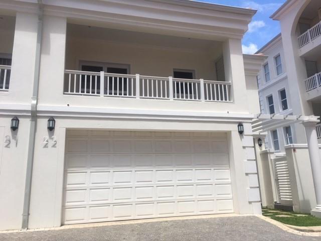 Townhouse for sale in Umhlanga, Kwazulu-natal