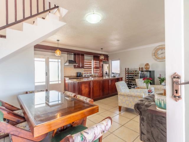 Townhouse for sale in Umhlanga, Kwazulu-natal