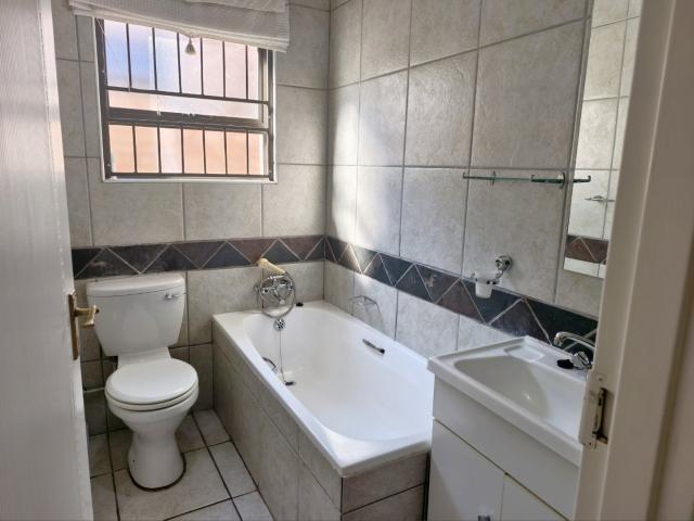 Townhouse for sale in Bloemfontein, Free State