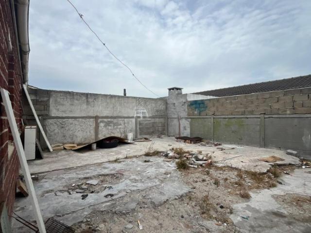 Townhouse for sale in Mitchells Plain, Western Cape