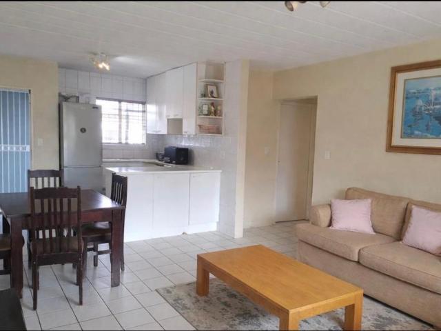 Townhouse for sale in Vosloorus, Gauteng