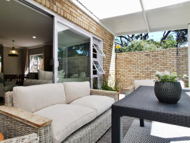 Townhouse for sale in Port Elizabeth, Eastern Cape