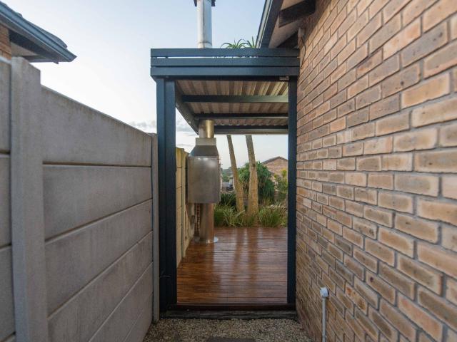 Townhouse for sale in Port Elizabeth, Eastern Cape