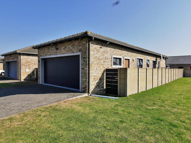 Townhouse for sale in Eastern Cape