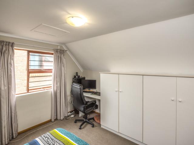 Townhouse for sale in Port Elizabeth, Eastern Cape