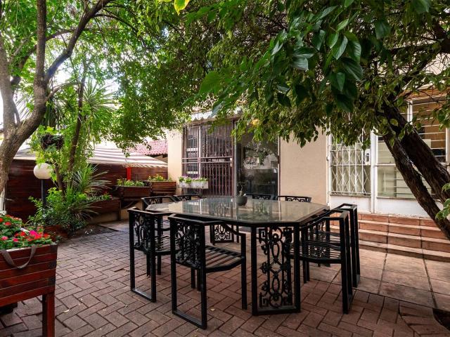 Townhouse for sale in Vosloorus, Gauteng