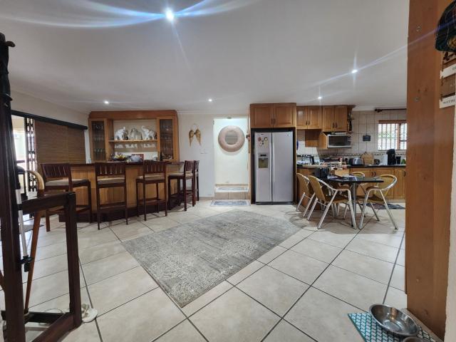 Townhouse for sale in Ugu District Municipality, Kwazulu-natal