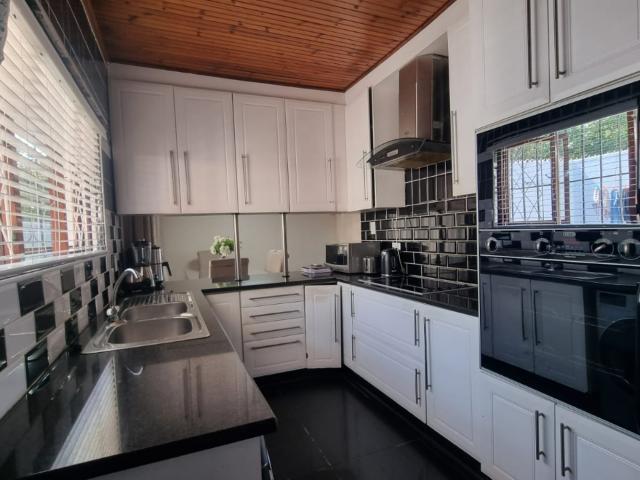 Townhouse for sale in Ugu District Municipality, Kwazulu-natal